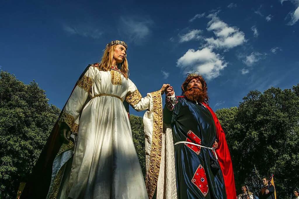 San Quirico d'Orcia: the Festa del Barbarossa 2 Festa del Barbarossa traditional event Tuscany